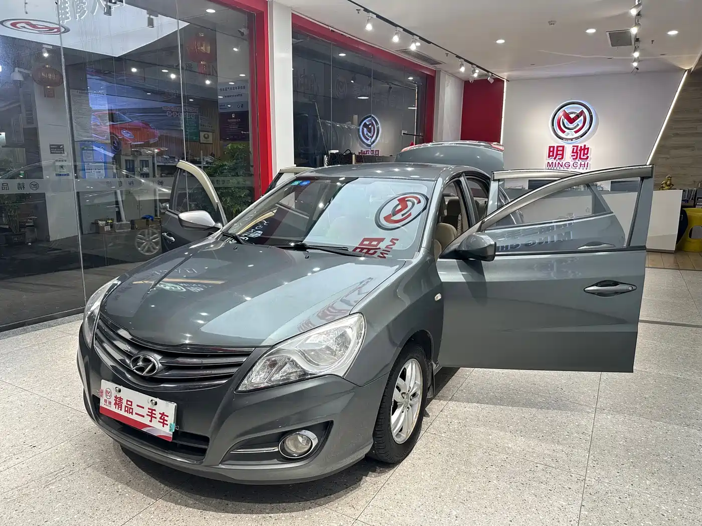 Hyundai Elantra 2011 1.6L Automatic Comfort фото 27