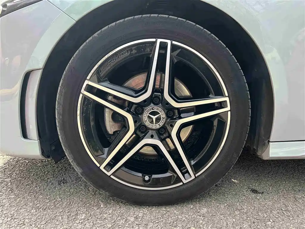 Mercedes-Benz A-Class 2019 A 200 L Sport Sedane Pioneer Special Edition фото 31