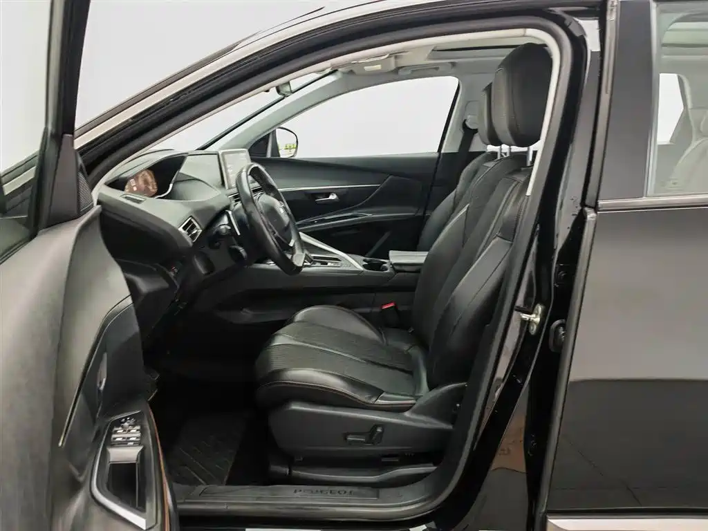 Peugeot 5008 2017 350THP 7-seat Elite Edition фото 10