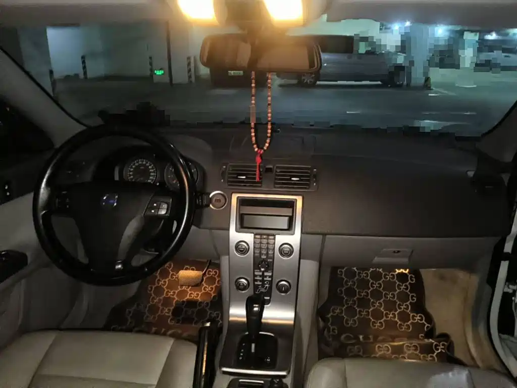Volvo S40 2009 2009 2.0L Automatic Zhiya Edition