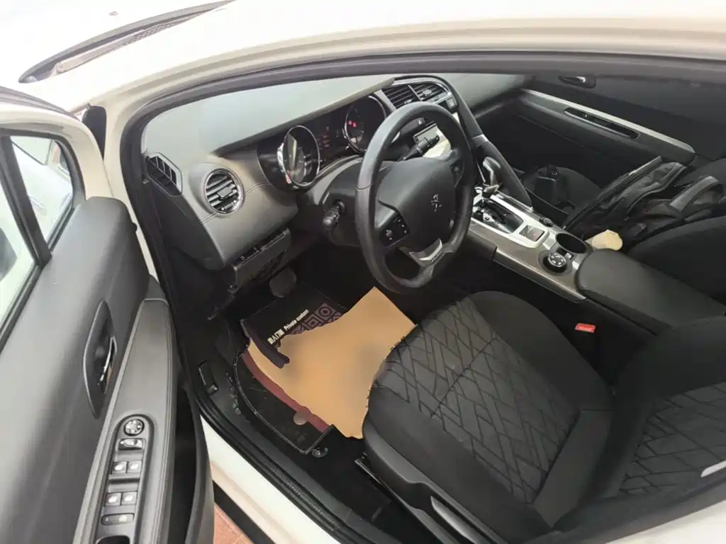 Peugeot 3008 2019 2019 350THP Automatic Leading Edition