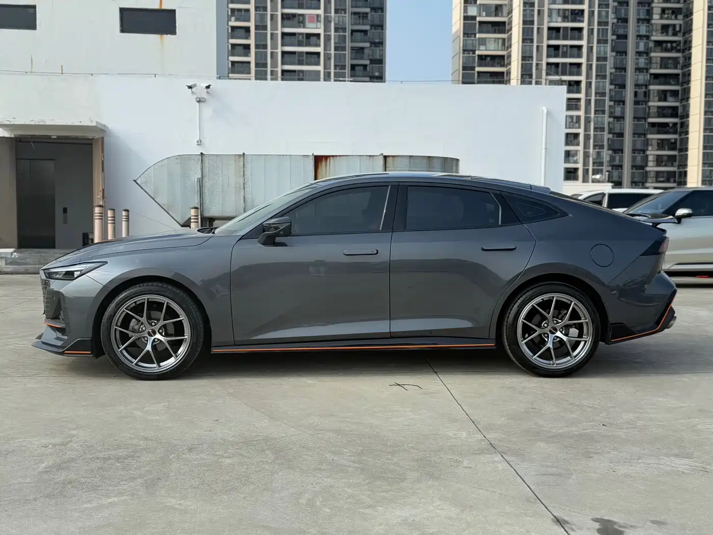 CHANGAN UNI-V