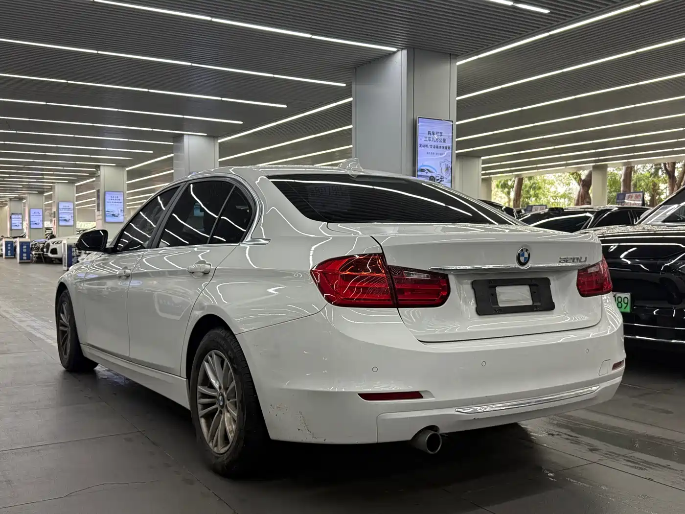 BMW 3 Series 2014 320Li Fashion фото 4