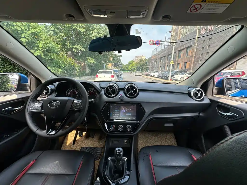 Soueast DX3 2017 2016 1.5L Manual Luxury