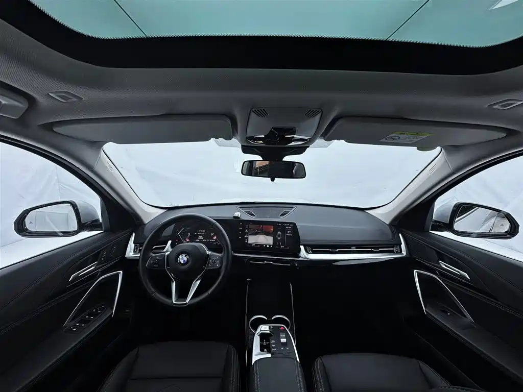 BMW X1 2023 sDrive20Li X Design Package фото 24