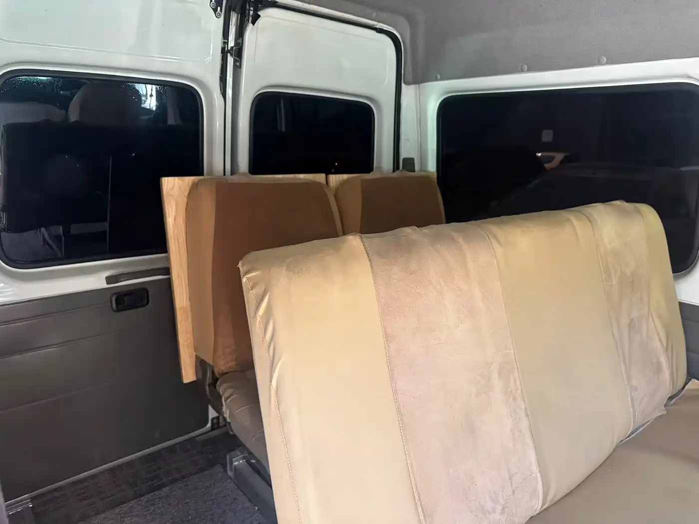 Jiangling Tesun 2019 2019 2.8T Commercial Long Wheelbase Medium Roof 7-Seater Single Rear Tire China VI JX493