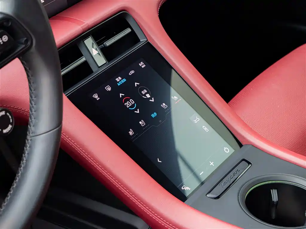 Porsche Taycan 2022 Facelift Taycan фото 25