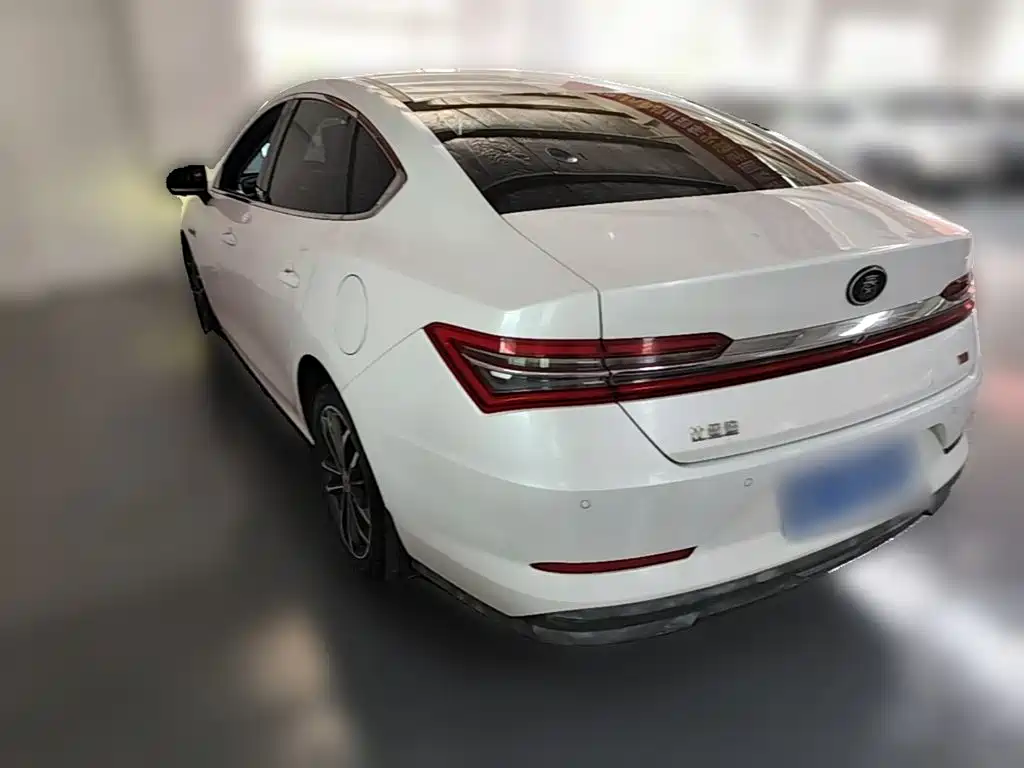 BYD Qin Pro 2019 2018 1.5TI Automatic Smart Connect Prestige Edition