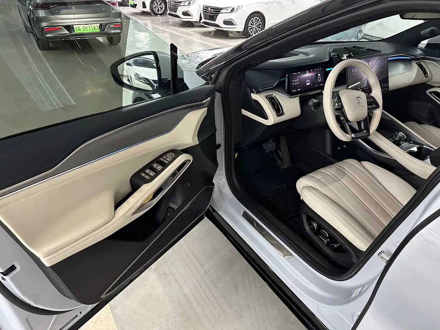 BYD Song L EV 2024 Model 662km Excellence фото 11