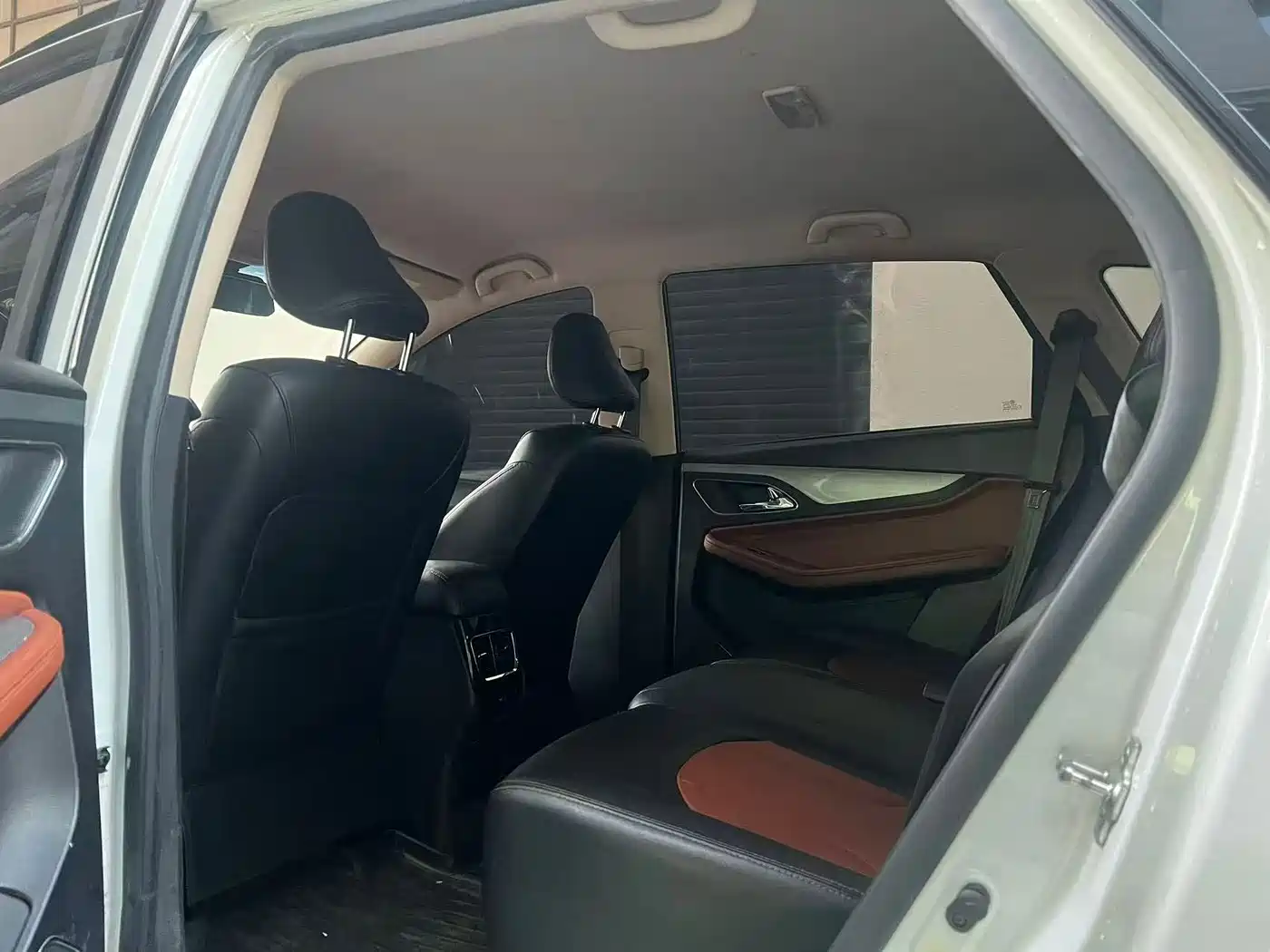 Baojun 560 2015 2015 1.8L Manual Comfort