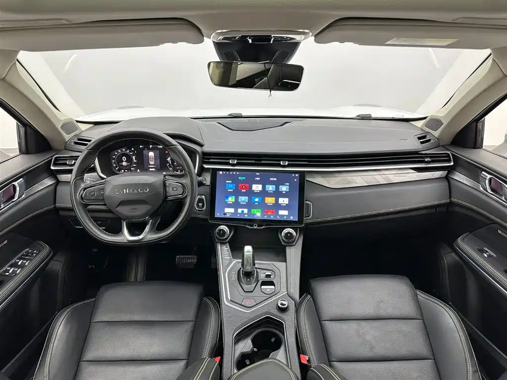 LYNK 01