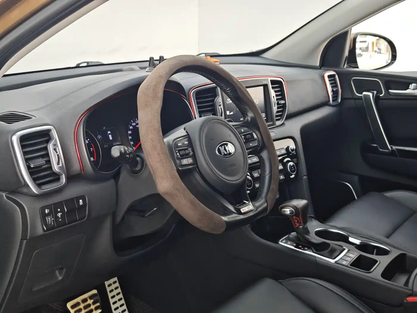 Kia KX5 2016 2016 Model 1.6T Automatic 2WD DLX