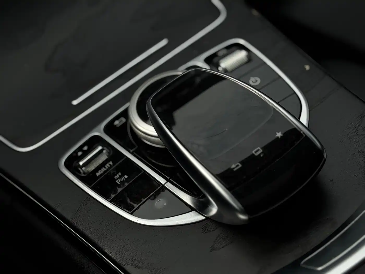 Mercedes-Benz C-Class 2015 2015 Facelift C 180 L Sport
