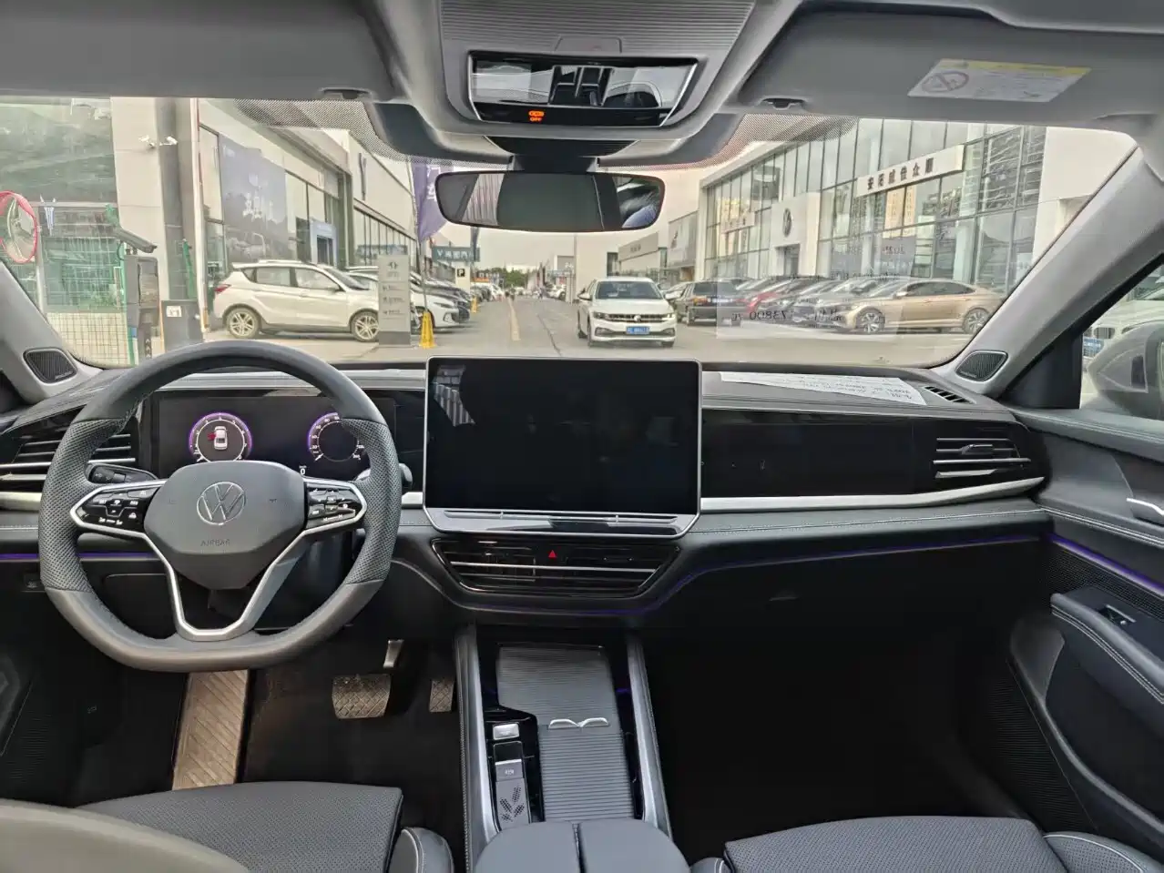 Volkswagen Passat 2025 Model Pro 380TSI Starlight Dragon Premium Edition фото 7