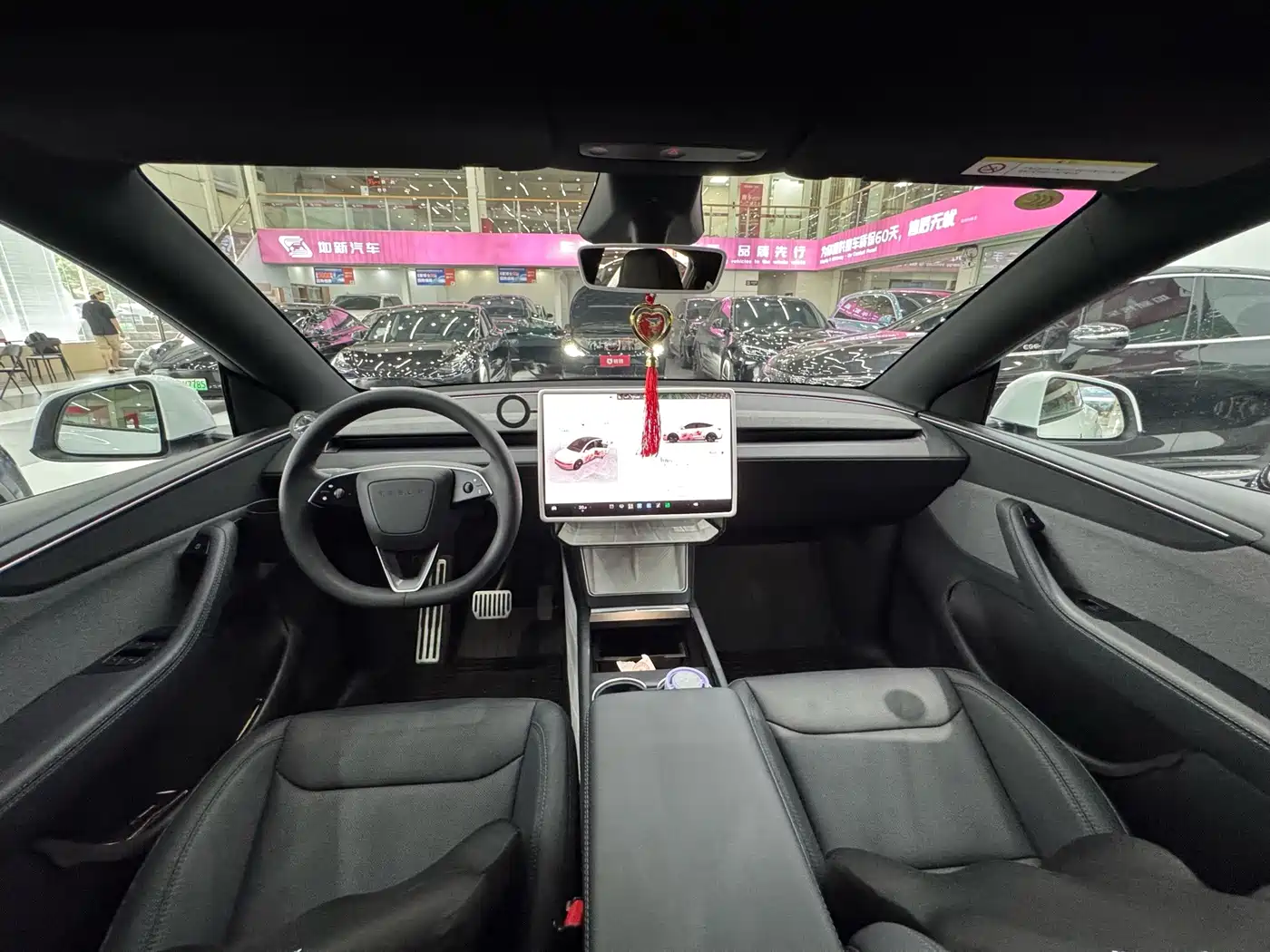 Tesla Model Y 2026 2026 Facelift Long Range Rear-Wheel Drive
