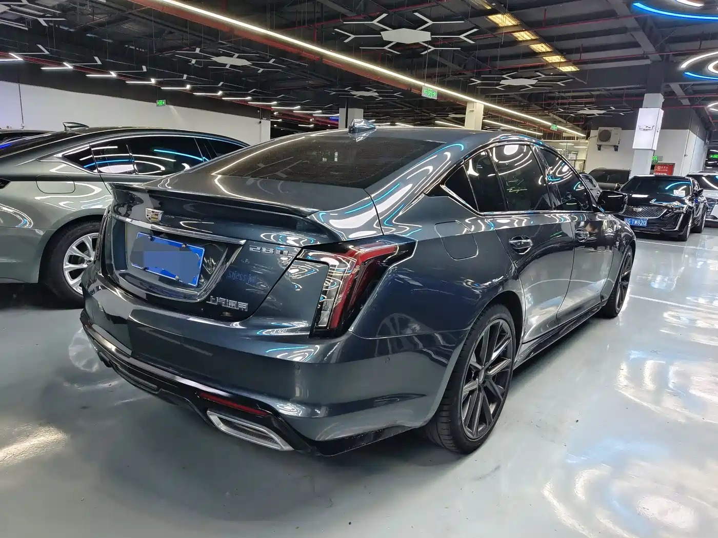 Cadillac CT5 2021 28T Platinum Edition фото 14