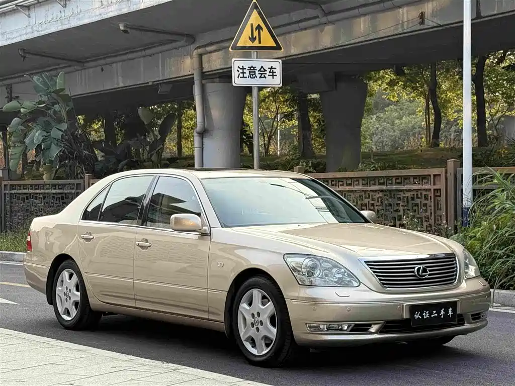 Lexus LS 2005 2005 430