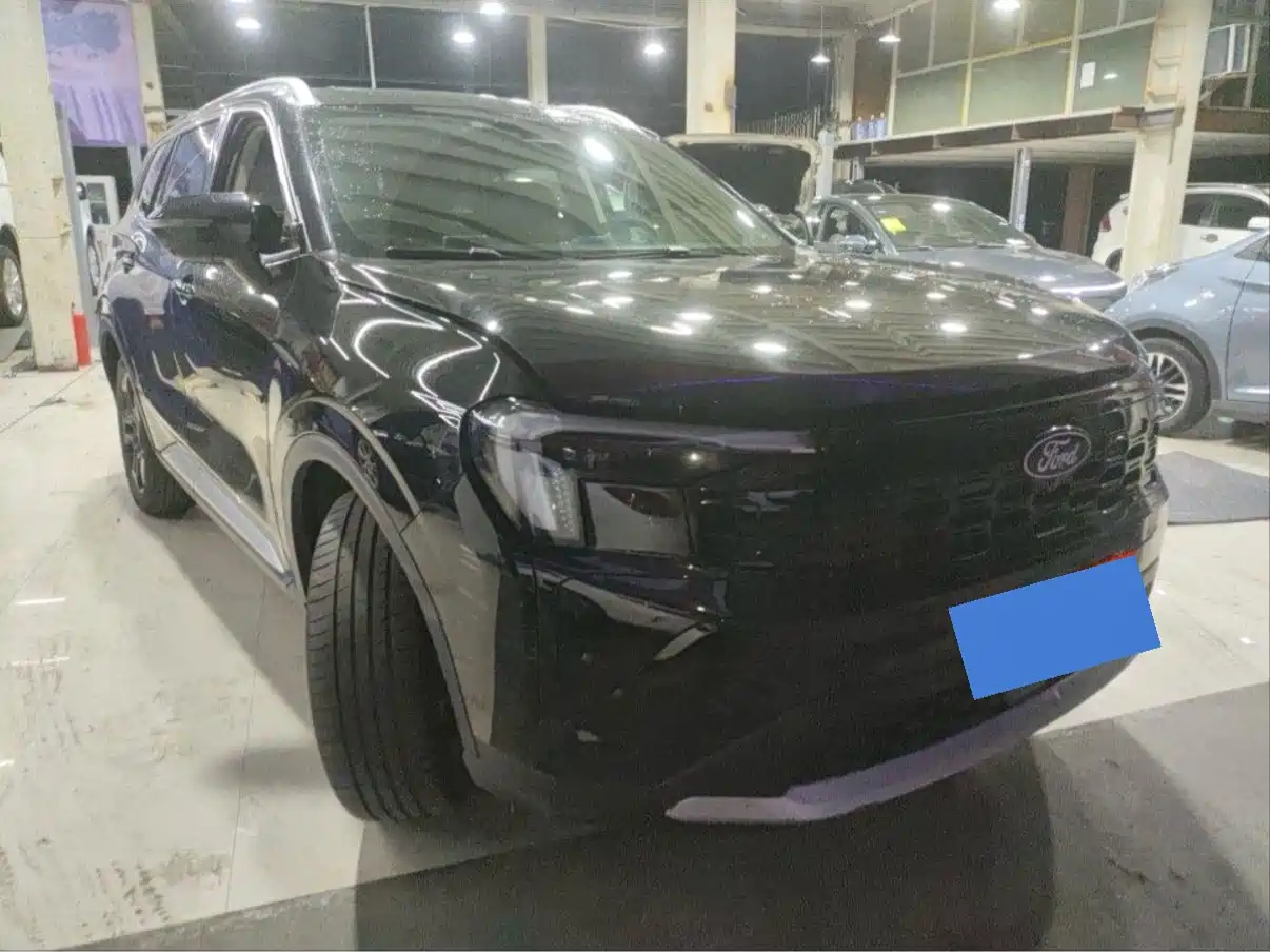 Ford Lingrui 2025 2025 EcoBoost 170 Platinum