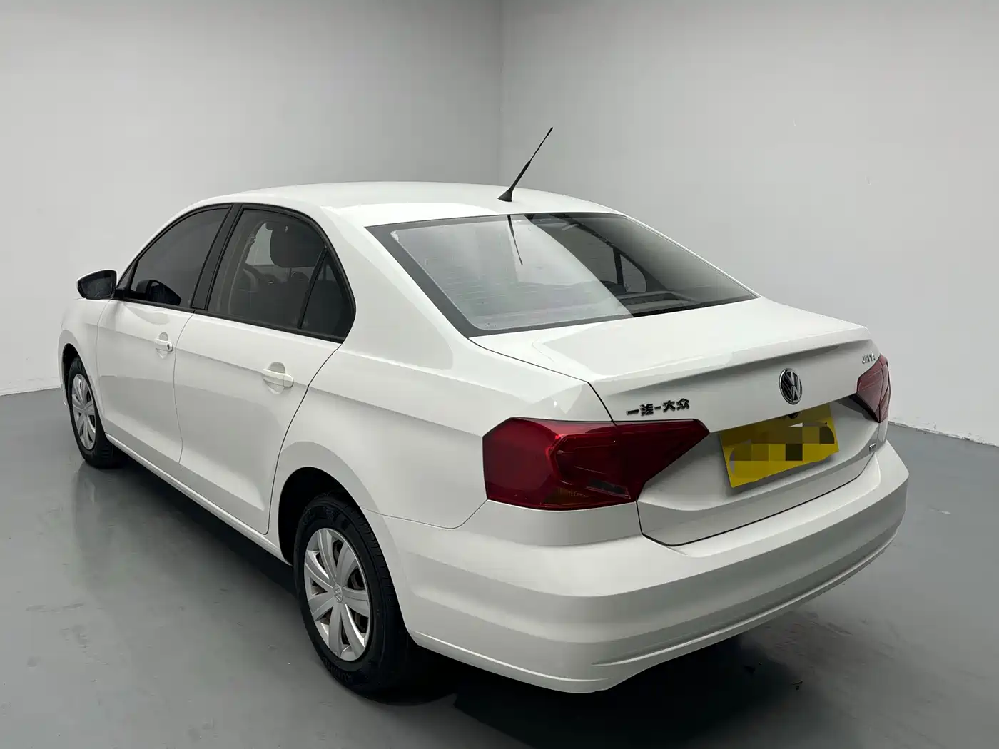Volkswagen Jetta 2017 1.5L Manual Fashion фото 7