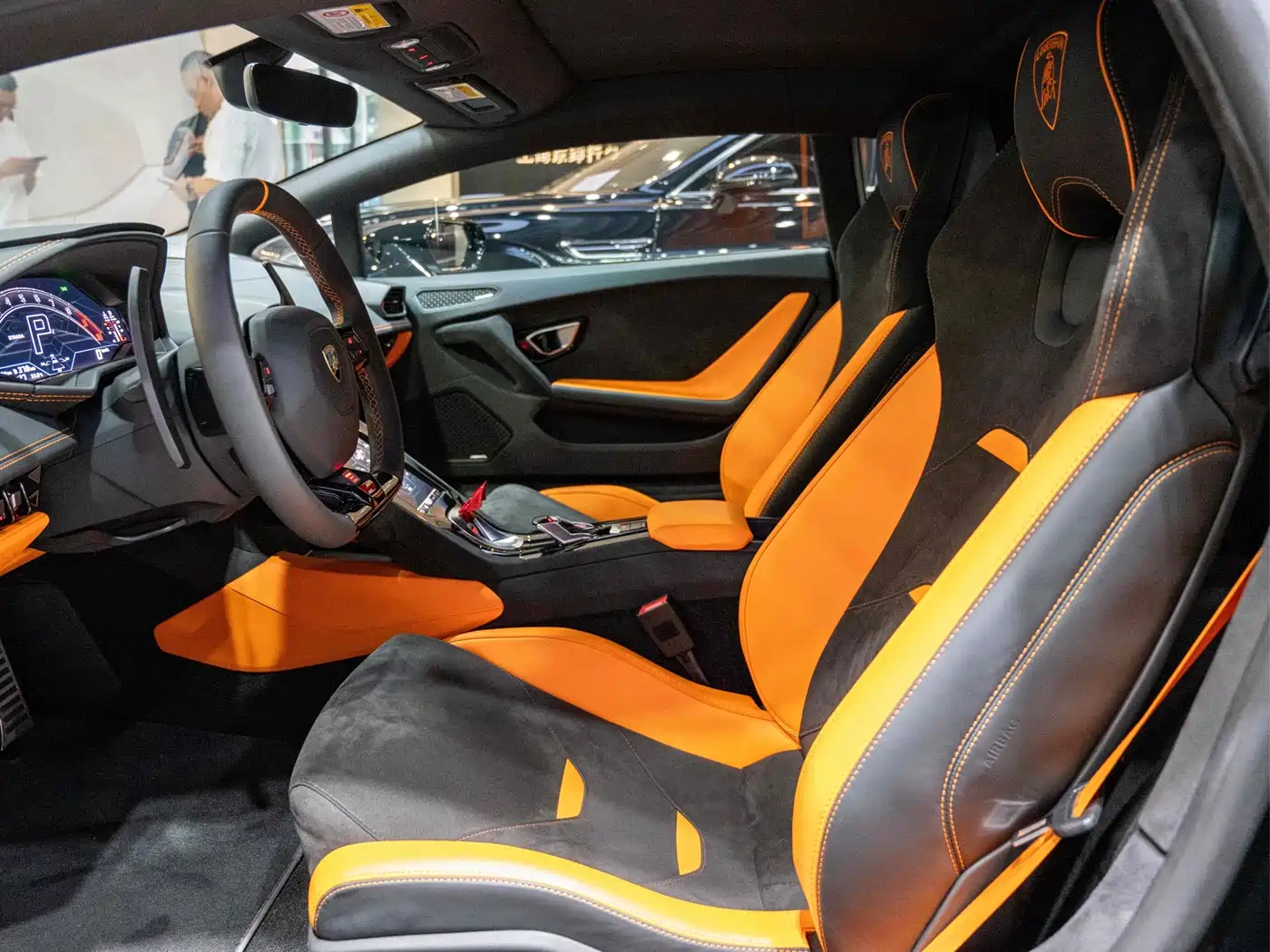 LAMBORGHINI HURACÁN