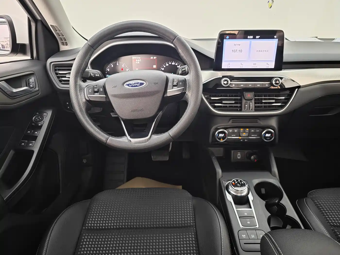 Ford Focus 2020 2020 Sedan EcoBoost 180 Automatic Sharp Trend Type