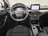 Фото 23 - Ford Focus