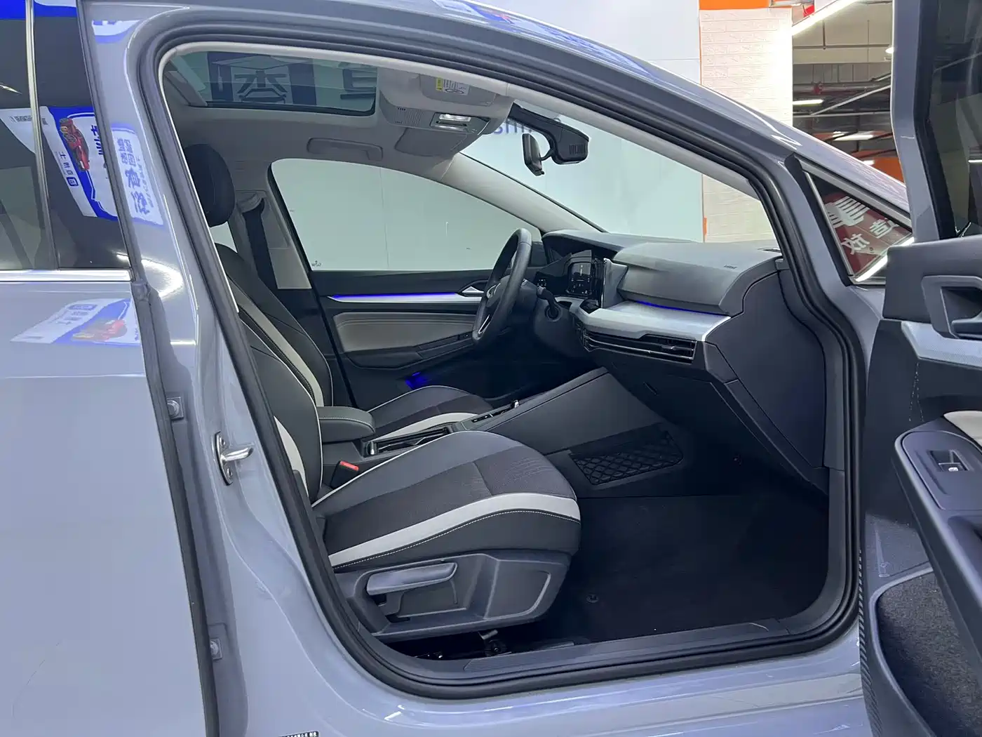 Volkswagen Golf 2023 280TSI DSG Pro фото 22
