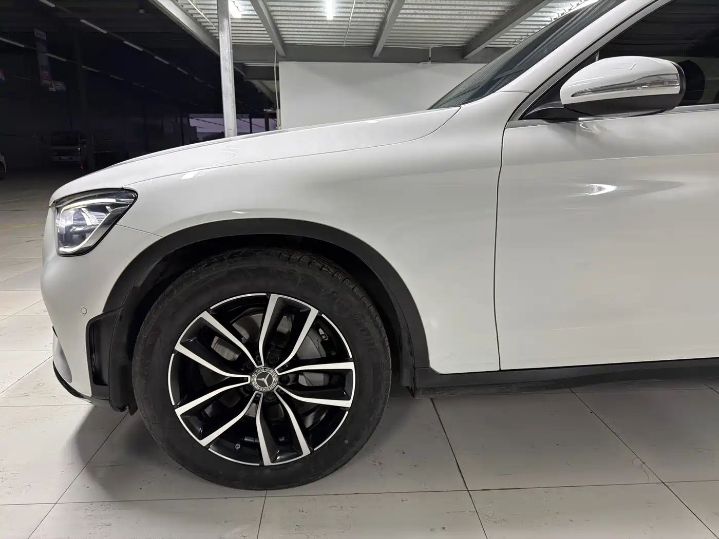 Mercedes-Benz GLC 2020 Facelift GLC 260 L 4MATIC Luxury фото 4