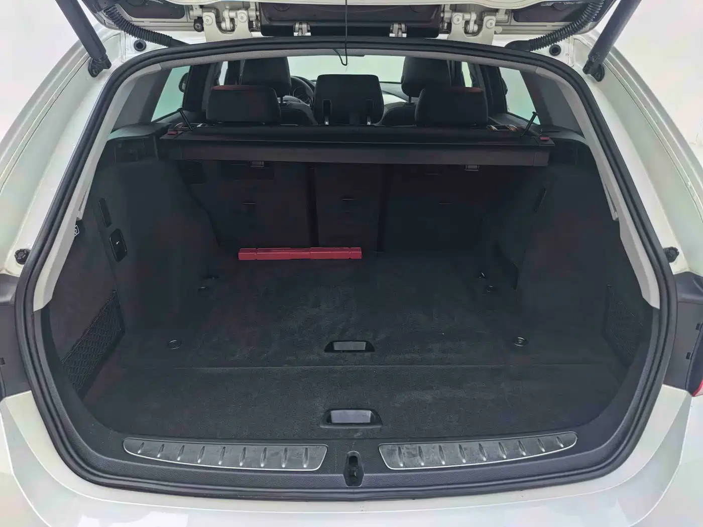BMW 3 Series (Import) 2013 320i Sport Design Package Touring фото 8