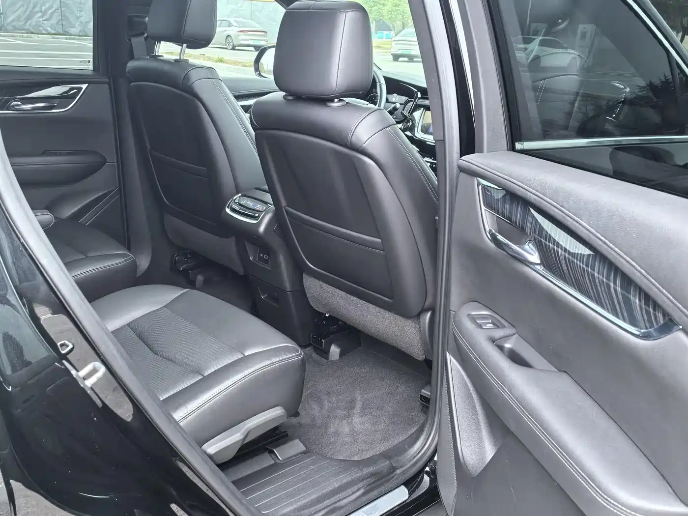 Cadillac XT6 2020 28T 6-Seater 4WD Luxury Model фото 11