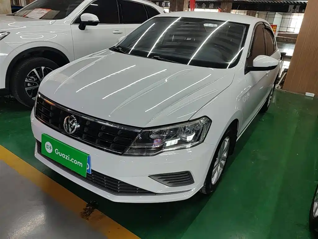 Volkswagen Jetta 2019 Dream Edition 1.5L Manual Fashion фото 2