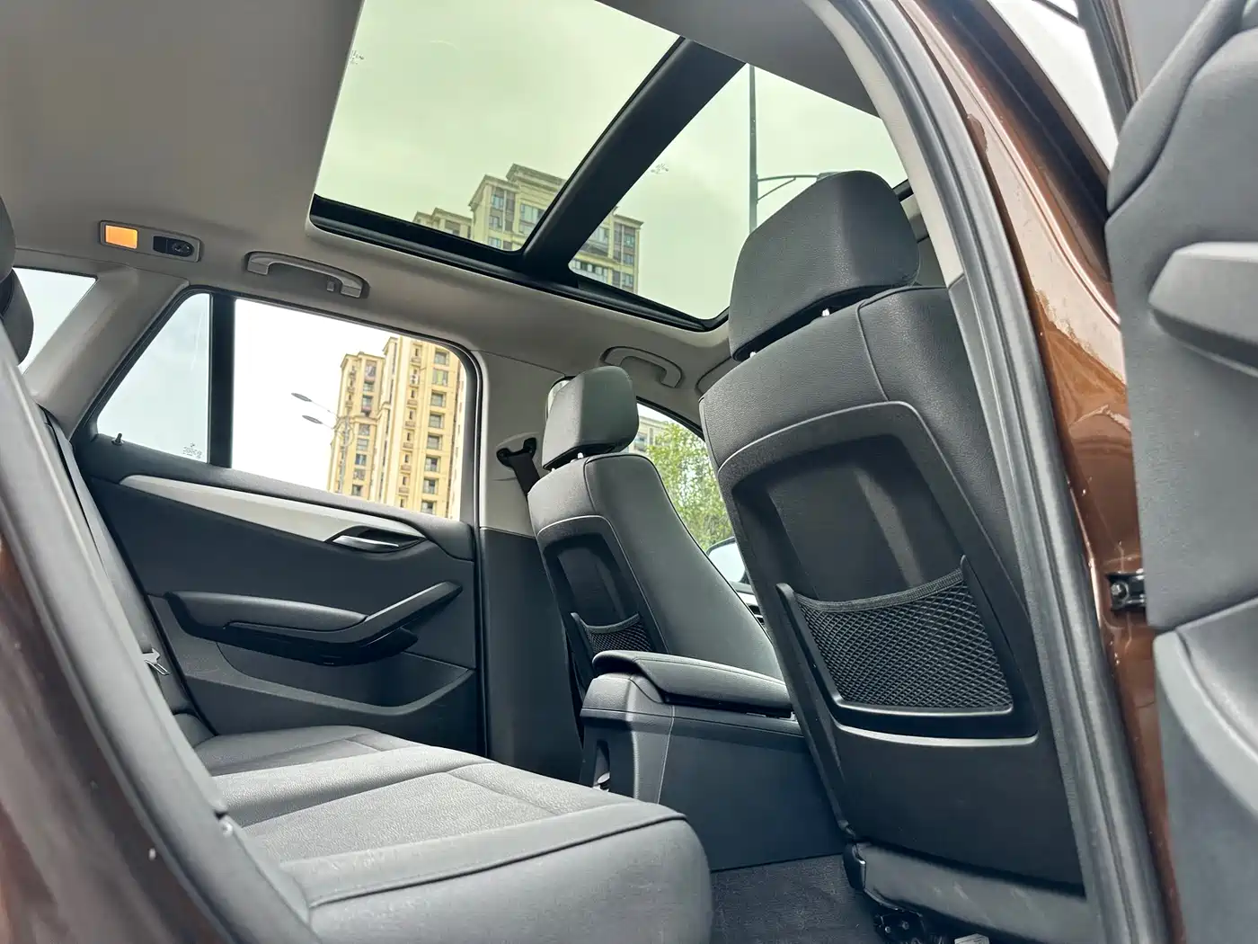BMW X1 2013 sDrive18i Fashion фото 25