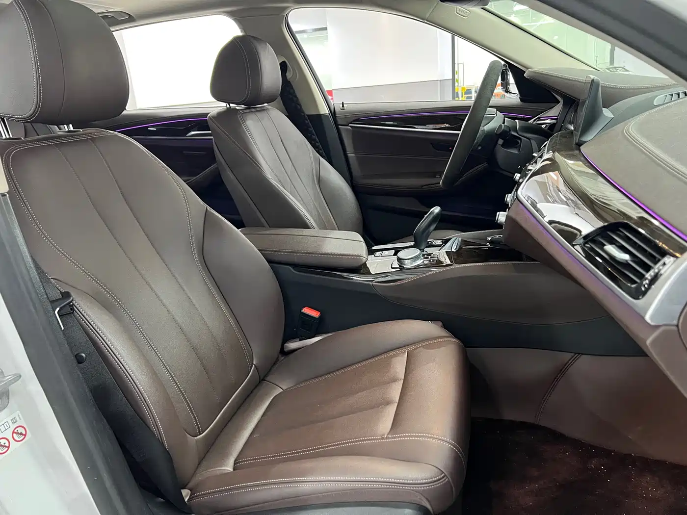 BMW 5 Series 2020 525Li Luxury Package фото 15