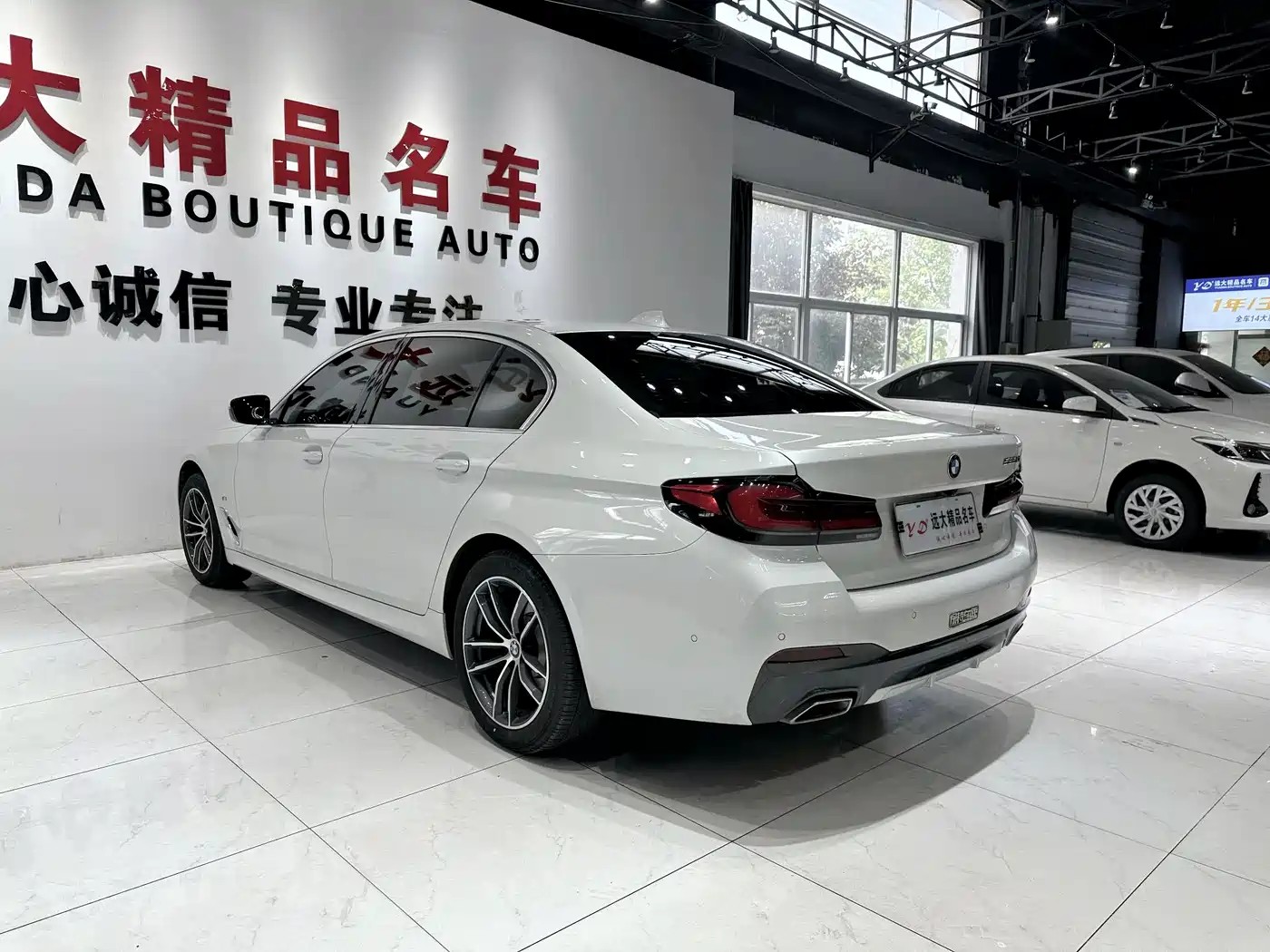 BMW 5-SERIES