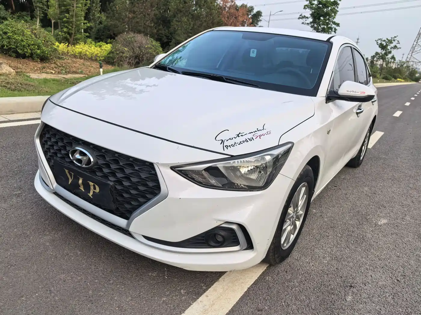 Hyundai Elantra 2018 1.6L Automatic Pleasing Edition GL China VI фото 4