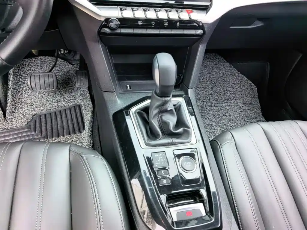 Peugeot 408 2023 2022 1.6T Progressive Edition