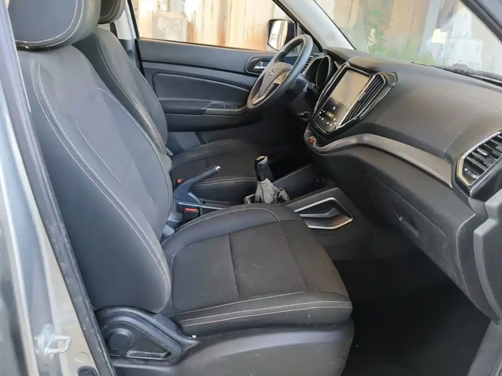Changan Oshan Changan Oushang CX70 2016 2016 Model 1.6L Manual Sport Type