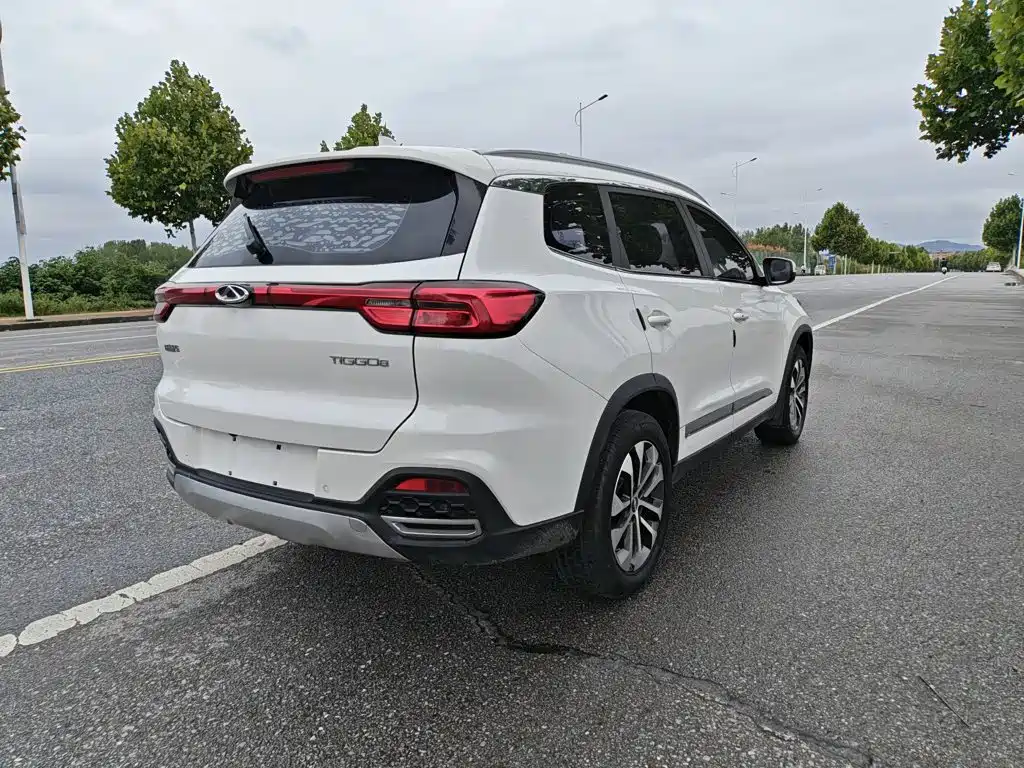 Фото 14 - Chery Tiggo 8