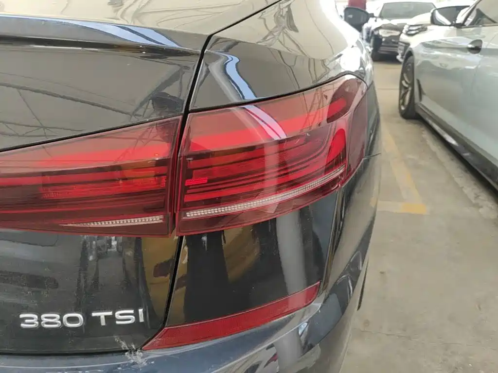 Volkswagen Passat 2025 2025 Outstanding 380TSI Starlight Dragon Soaring Edition