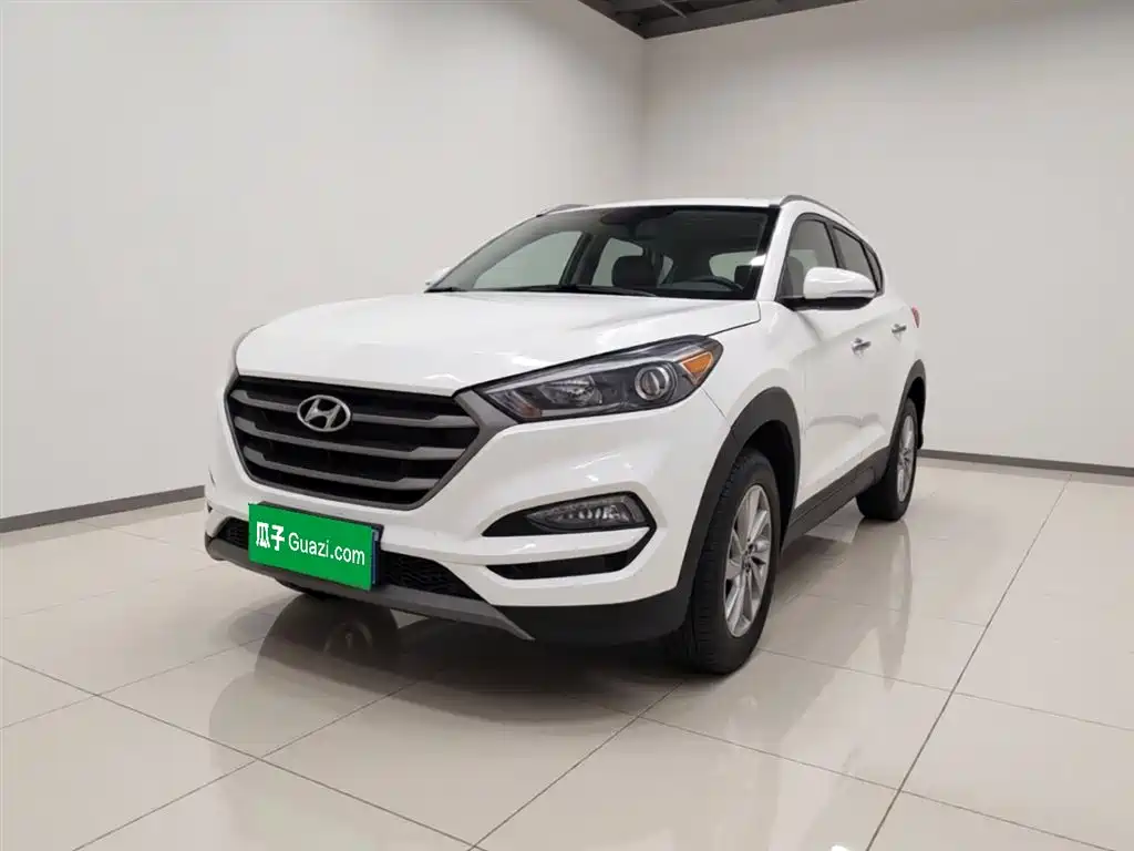 Hyundai Tucson 2015 1.6T Dual Clutch 2WD Smart