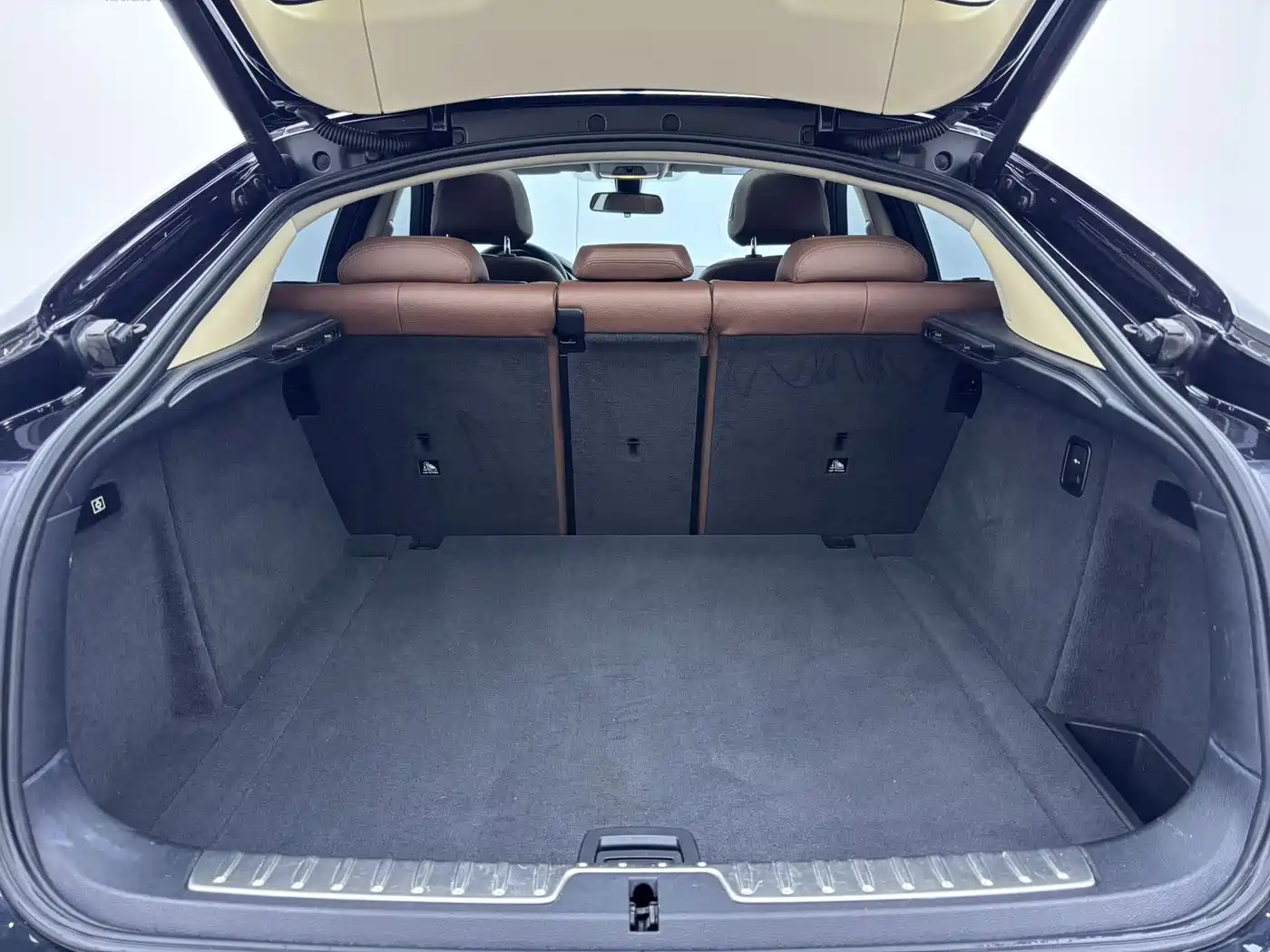 BMW X6 2018 xDrive35i Leading Model фото 10