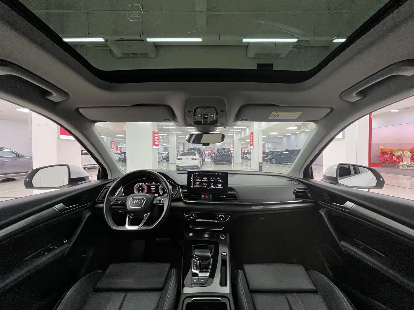 Audi Q5L 2022 Facelift 40T Luxury Dynamic фото 8