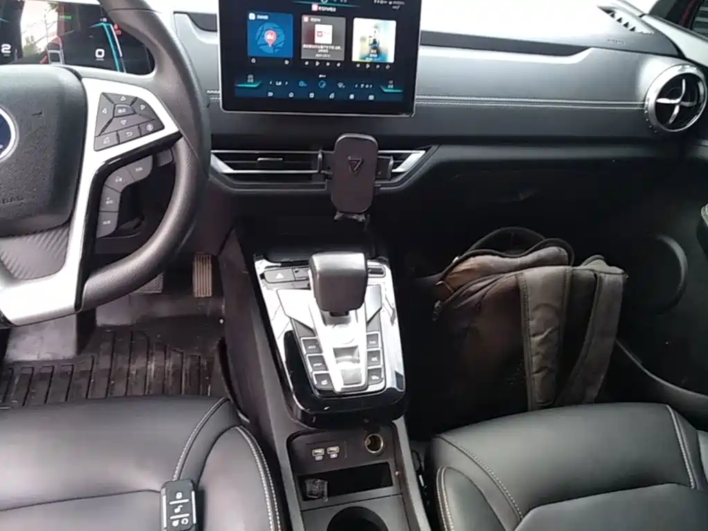 BYD Yuan New Energy 2021 2019 EV535 High Energy Navigation Edition