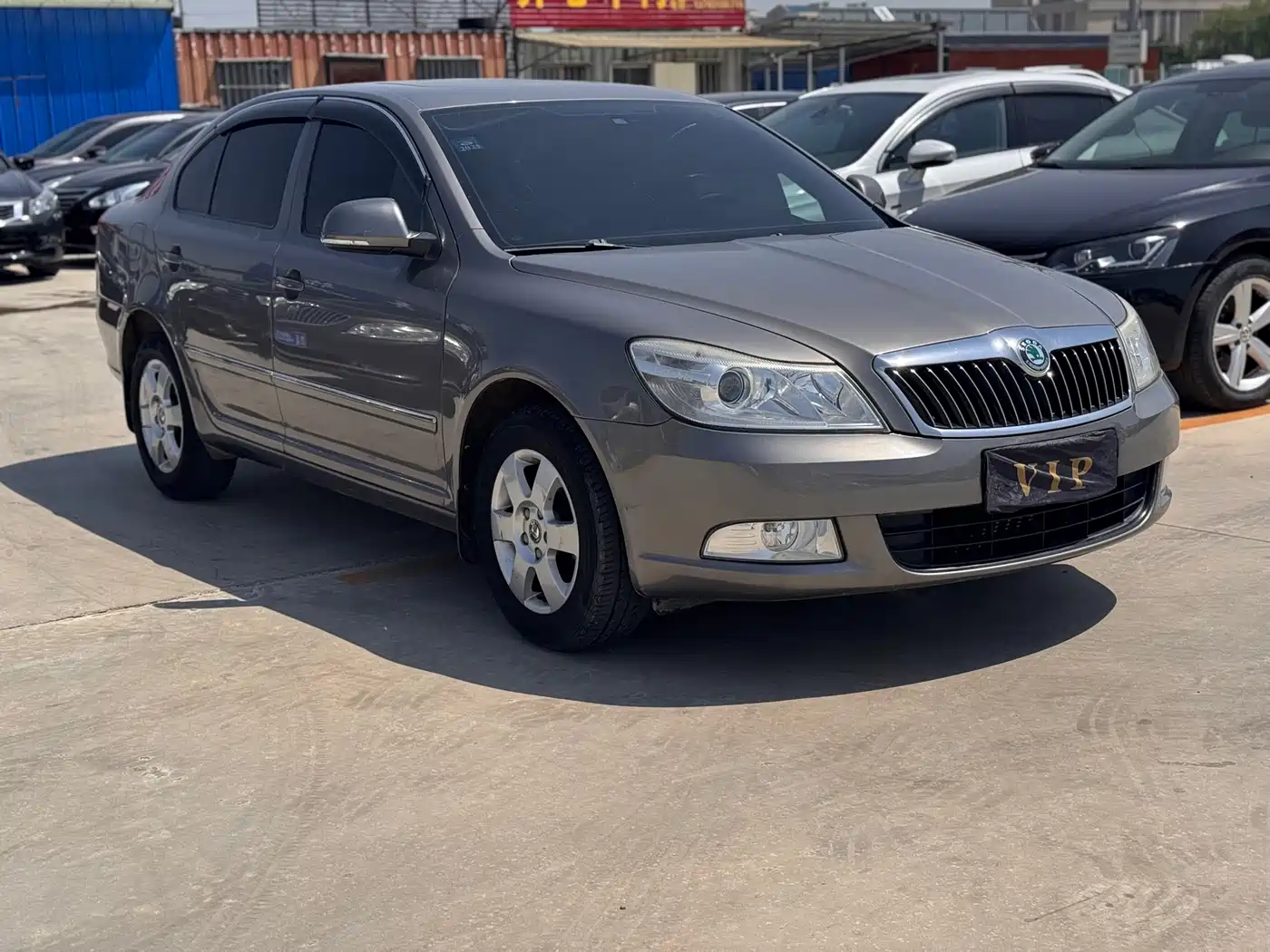 Škoda Octavia 2012 1.6L Auto Yijun Edition фото 3