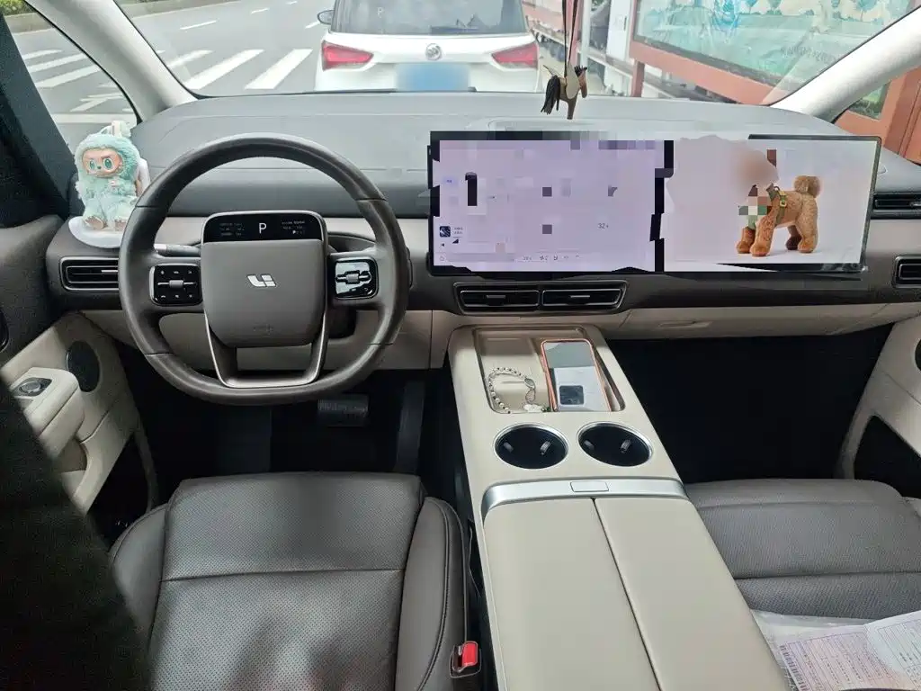 Li Auto MEGA 2024 2024 Ultra