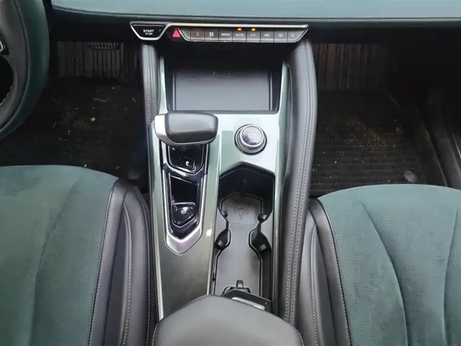 GEELY AUTOMOBILE XINGYUE L