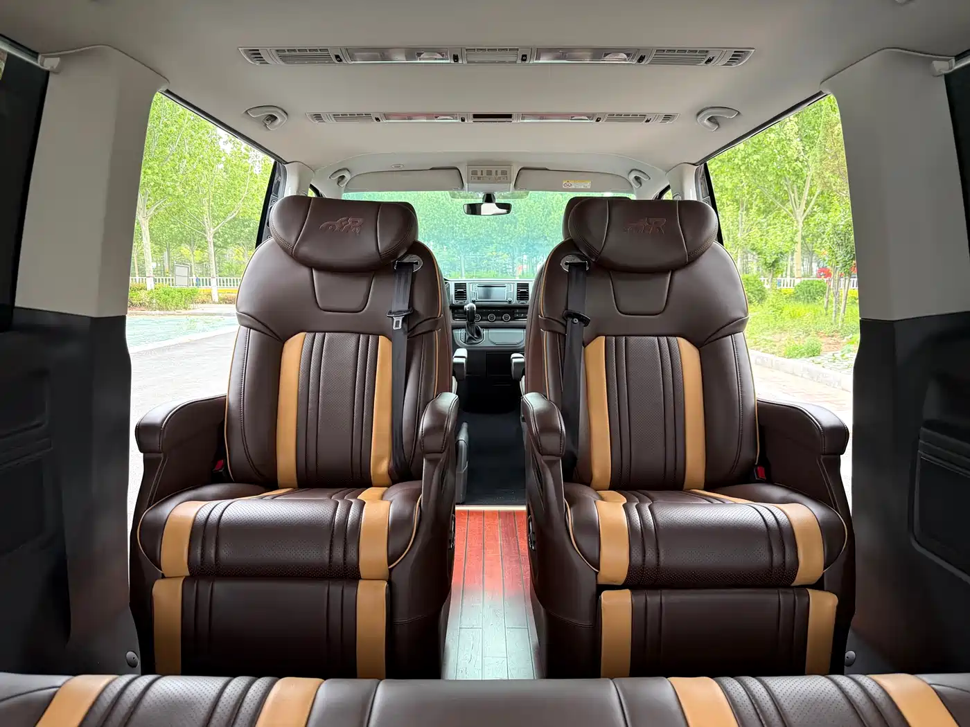 Volkswagen Caravelle 2019 2.0TSI 4WD Luxury 7-seater фото 14