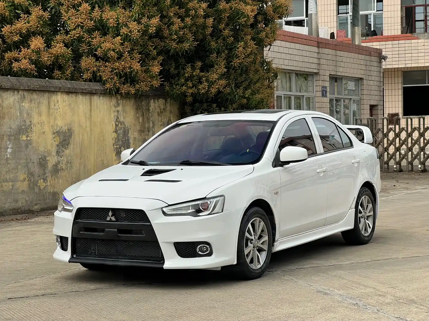 Mitsubishi Lancer EX 2011 Fashion Edition 1.8L Manual Wisdom