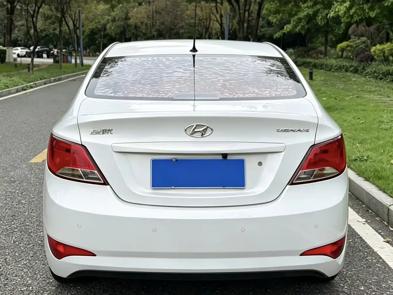 Hyundai Verna 2014 1.4L Manual Smart GLS фото 6