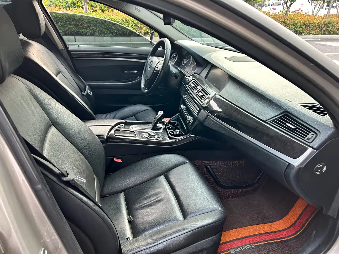 BMW 5 Series (Import) 2012 530i Leading Touring Edition фото 7